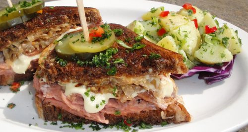 Classic_Deli_Reuben_t500x266.jpg