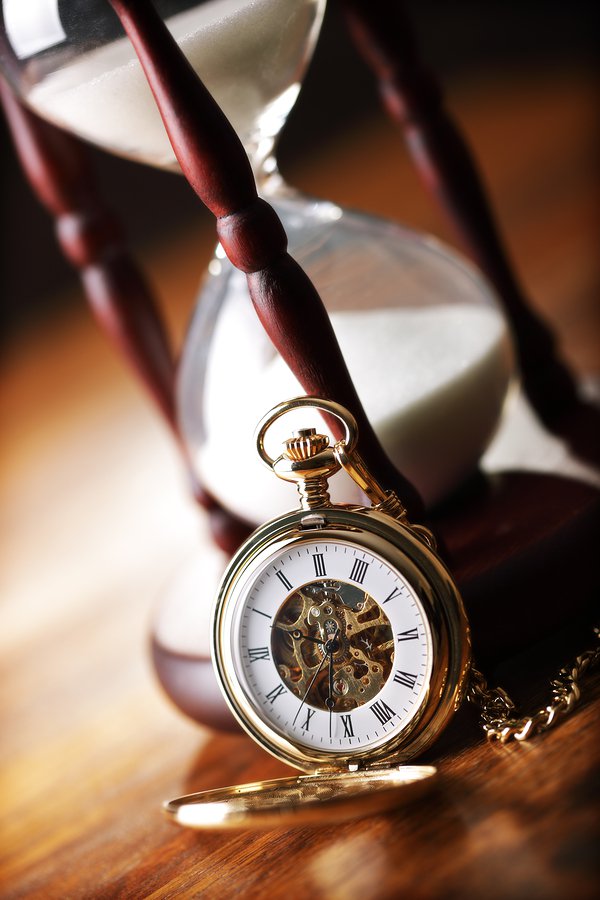 bigstock-hour-glass-or-sand-timer-with-16555133.jpg