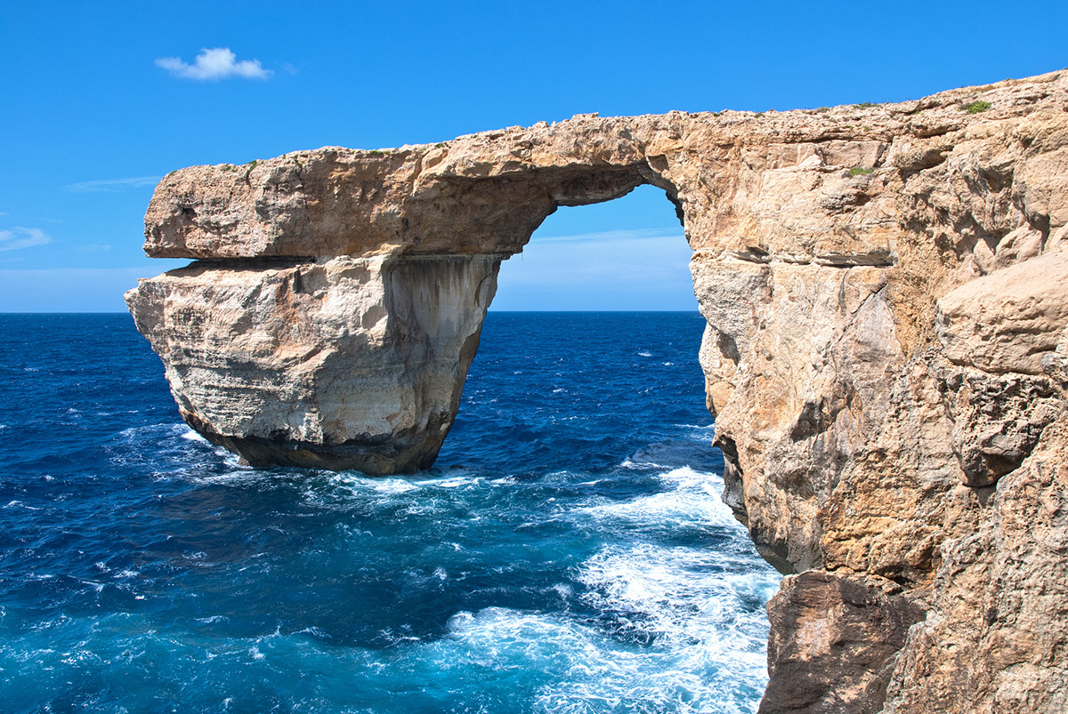 azure_window.jpg