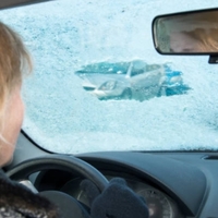 Autósok: így nem fagy le a szélvédő reggelre