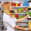 Okos hűtőkamerával az élelmiszerpazarlás ellen