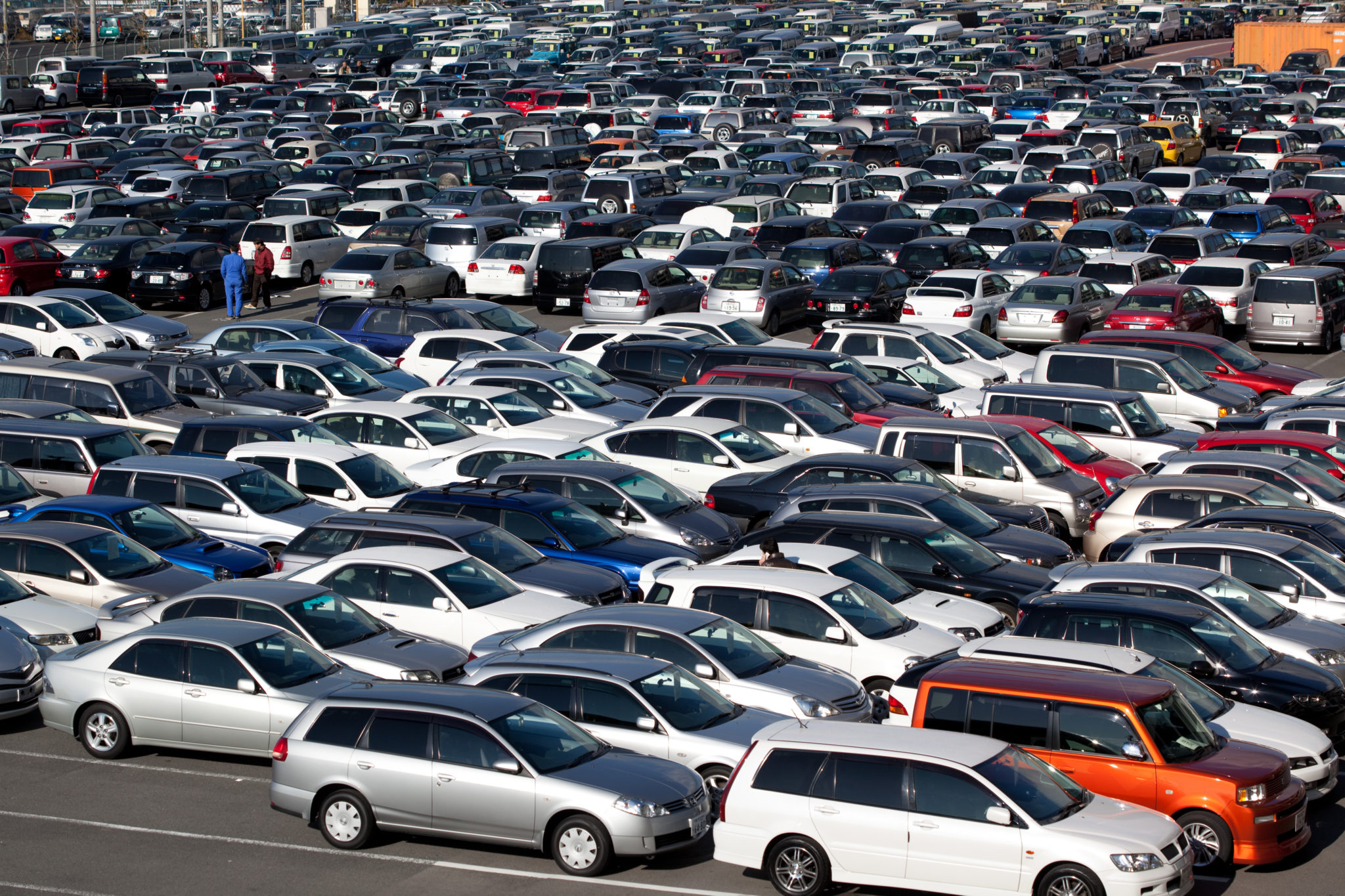 parking_lot_at_haa_kobe.jpg