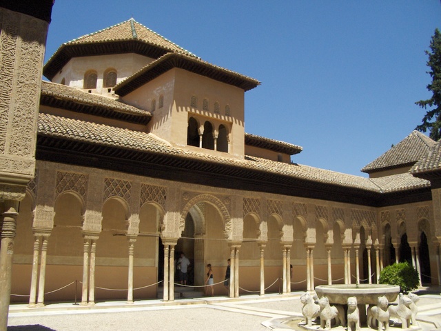 200 hely, amit látnod kell: Alhambra, Granada, Spanyolország
