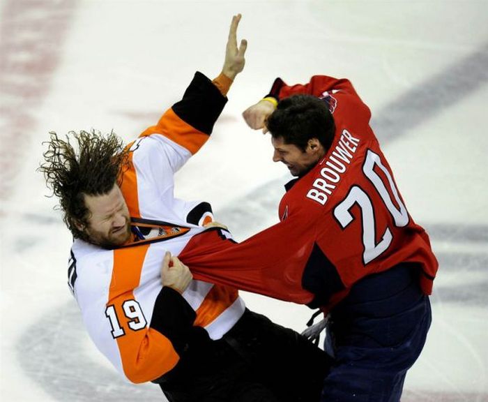 the_crazy_world_of_sports_16.jpg