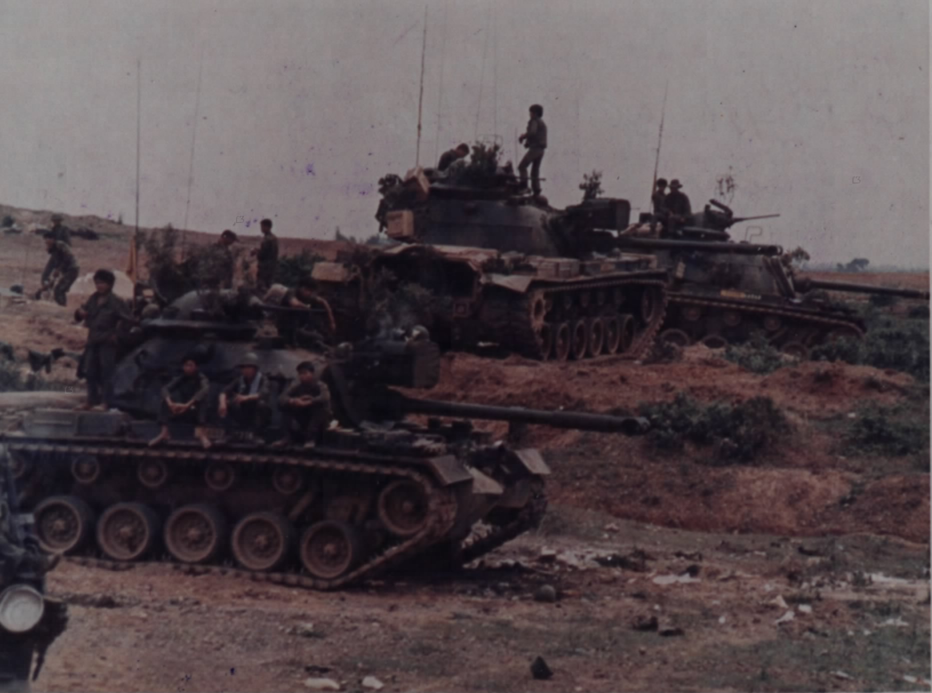 arvn_m48_near_dong_ha_river_at_rout_9_apr_1972.jpg