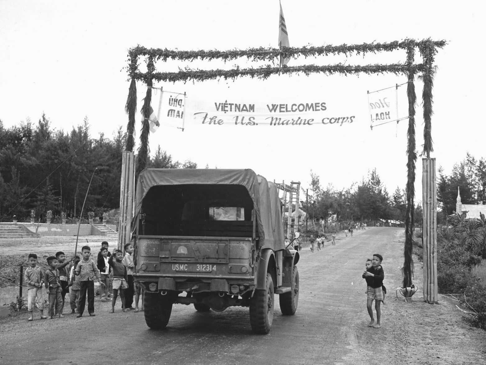 da_nang_8_march_1965_6.jpg