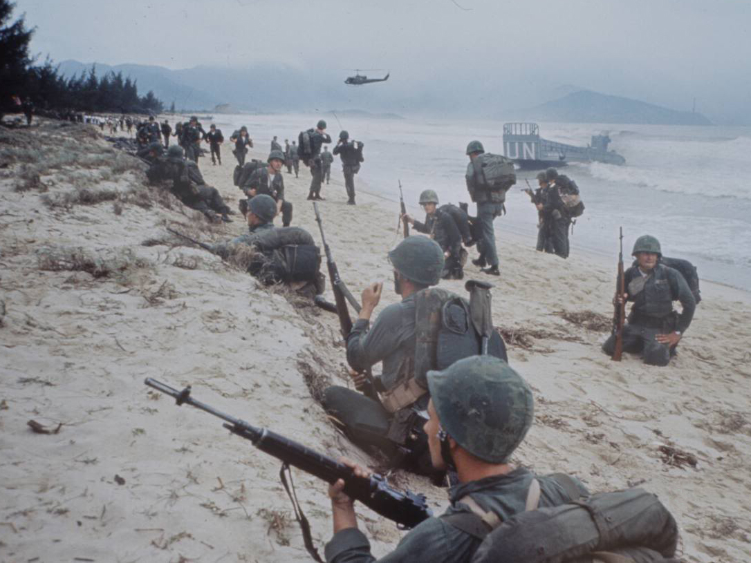 da_nang_8_march_1965_7_jpg.jpg