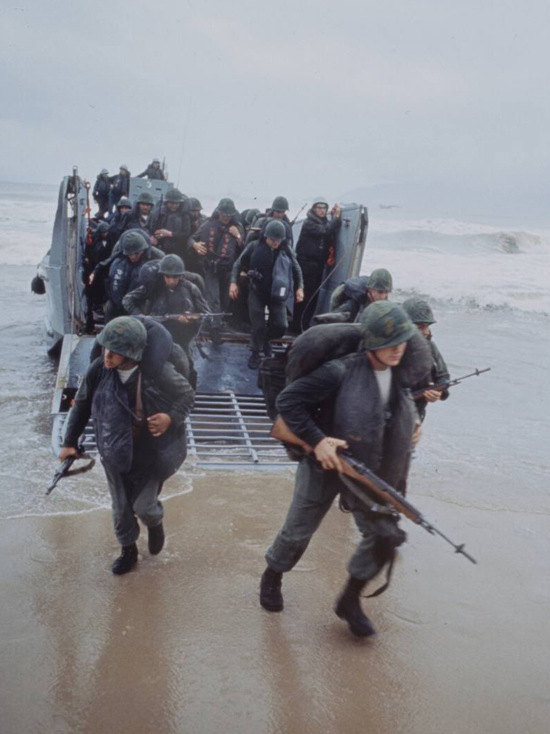 da_nang_8_march_1965_8.jpg