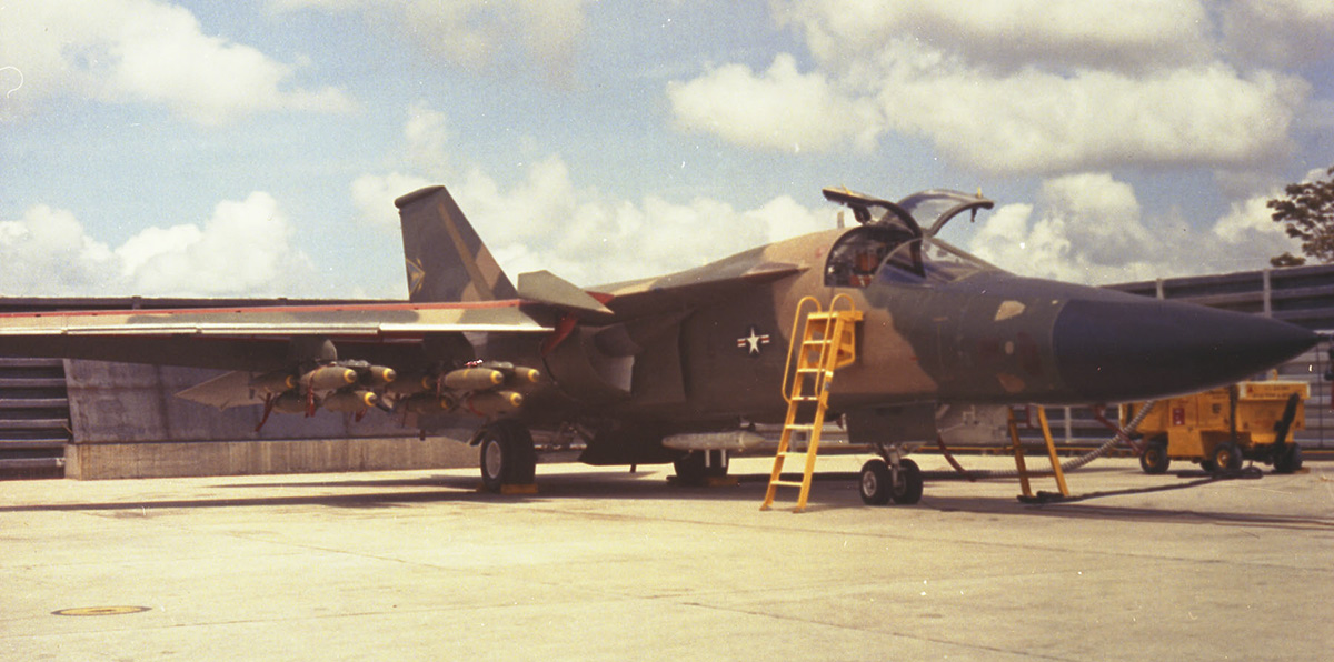 f-111.jpg