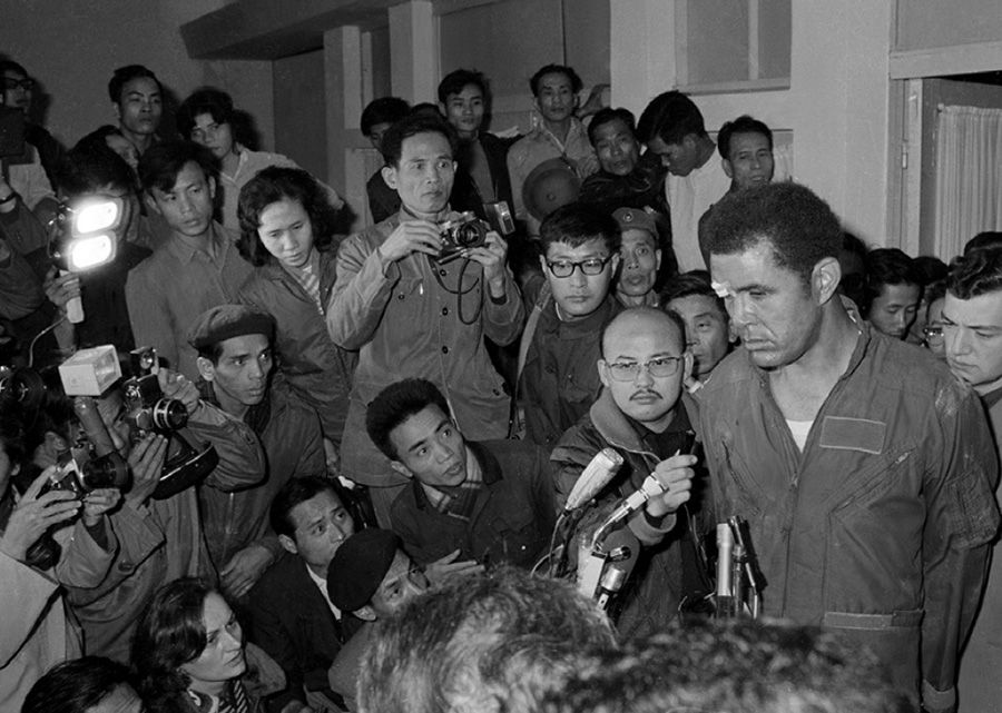 hanoi_press_conference.jpg