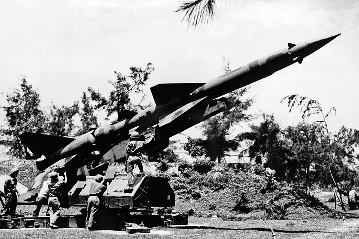 sa-75_missile.jpg