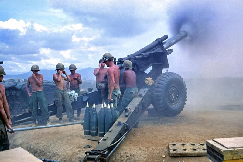 us_artillery_firing.jpg