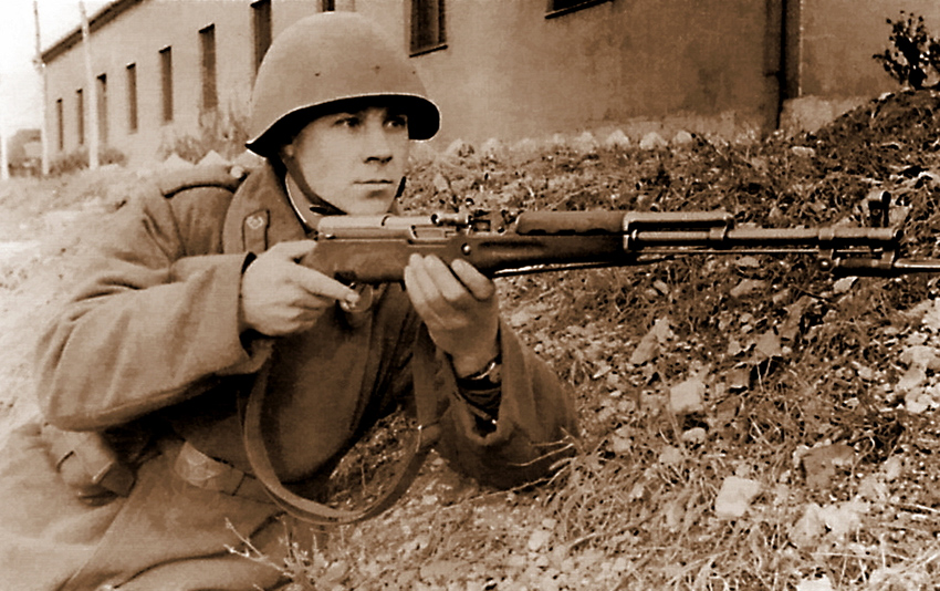 sks_soviet_soldier.jpg