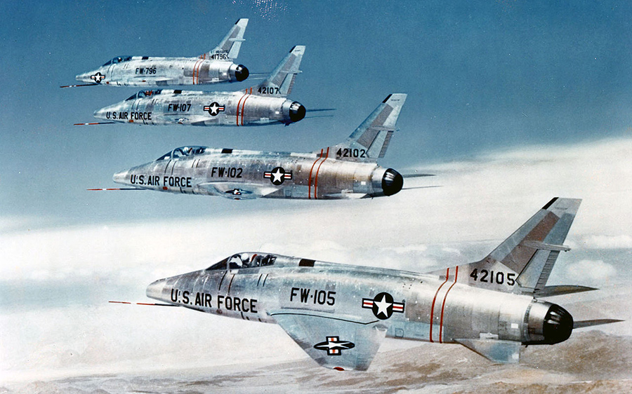 f-100_02.jpg