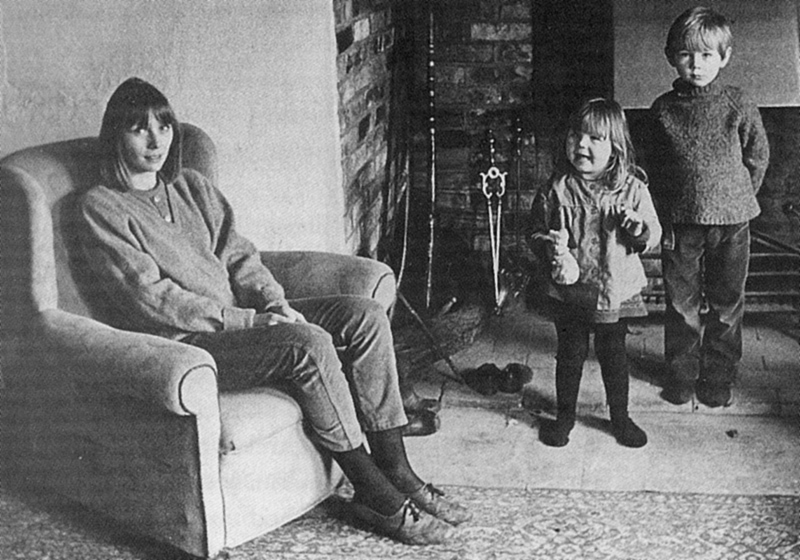 don_mccullin_family_suffolk.jpg