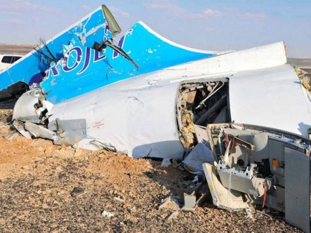 Orosz repülőtragédia: 3 lehetséges ok a robbanásra