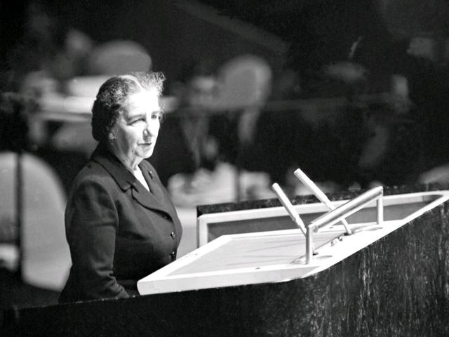 Golda Meir az ENSZ-ben: "A magyar nép szenvedésének vessenek véget!"