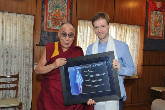 dmitry_itskov_es_a_dalai_lama.jpg