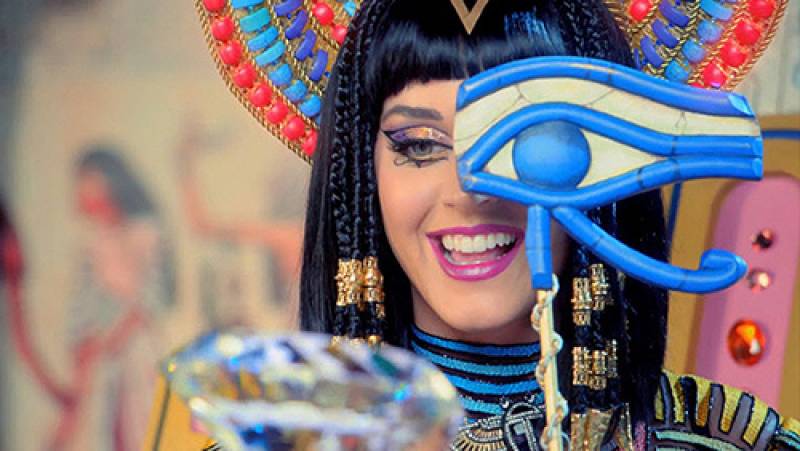 katy-perry-dark-horse-706971.jpg