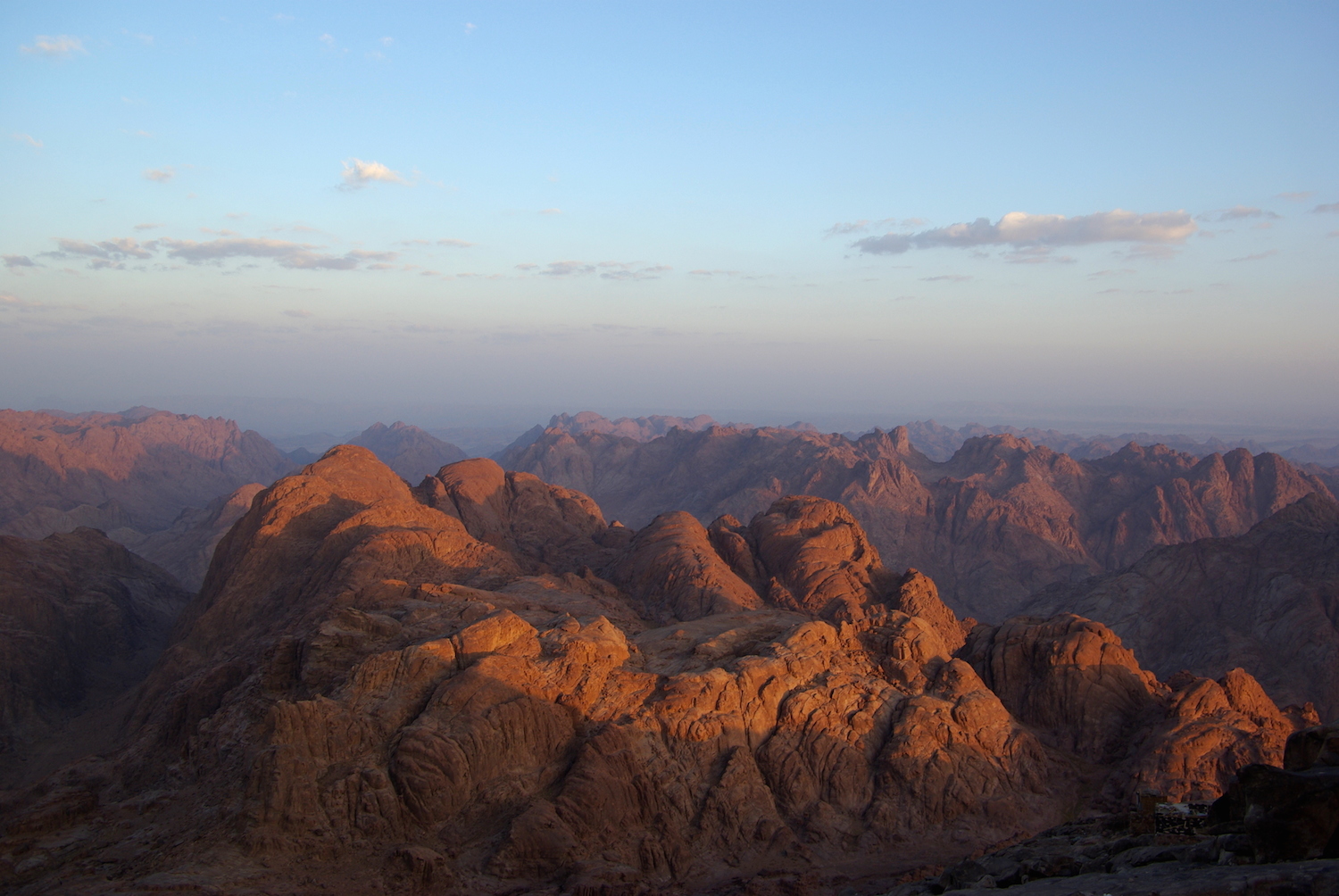 mount_sinai_bw_2.jpg