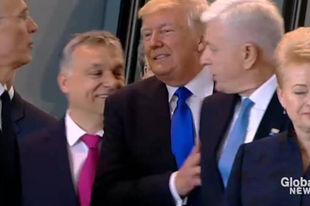 Orbán megpróbált fotózkodni Trumppal – nagyon kínos vége lett