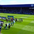 QPR-Newcastle kiesési rangadó berohanó szurkolókkal