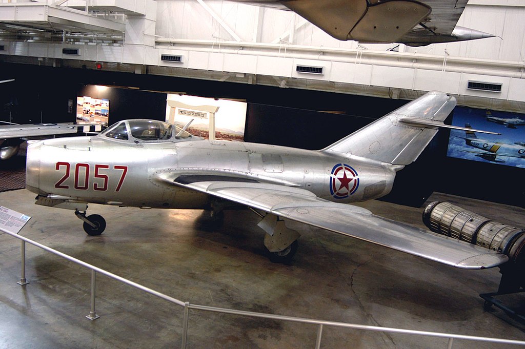 1024px-mig-15_usaf.jpg