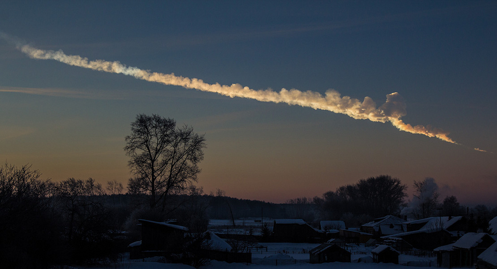 2013_chelyabinsk_meteor_trace.jpg