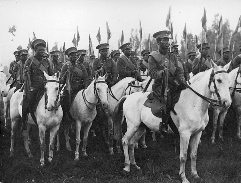 800px-abyssinian-soldiers-1936-142348340618.jpg