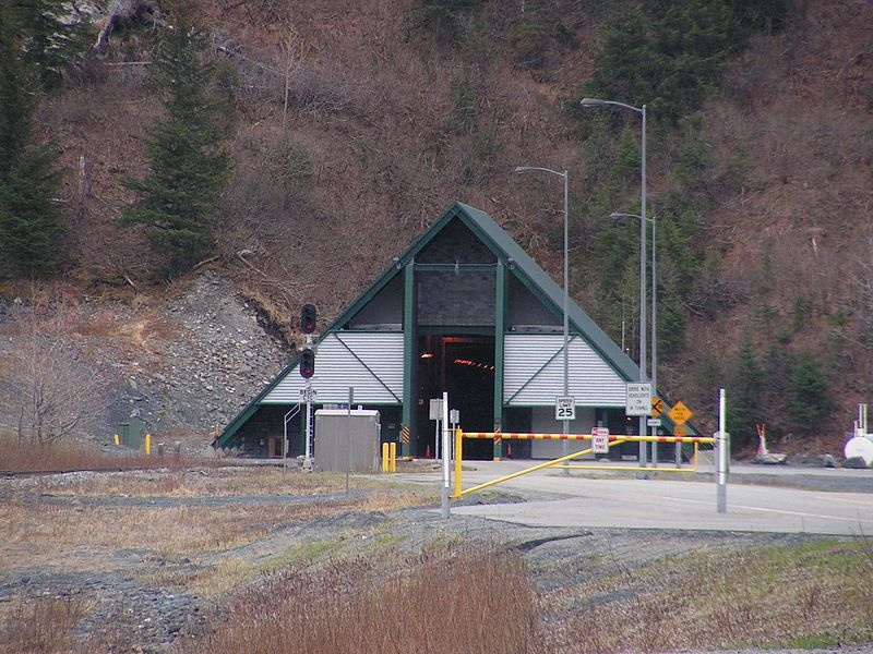 800px-antonandersontunnel.jpg