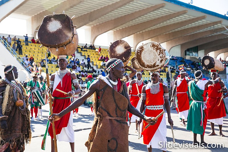 800px-burundi_tradition.jpg