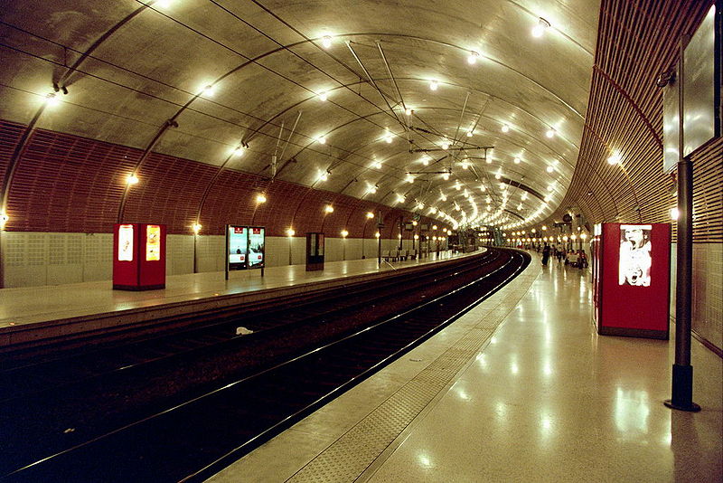 800px-train_station_monaco.jpg