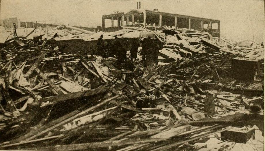 aftermath_in_halifax_of_the_great_halifax_explosion_1917.jpg