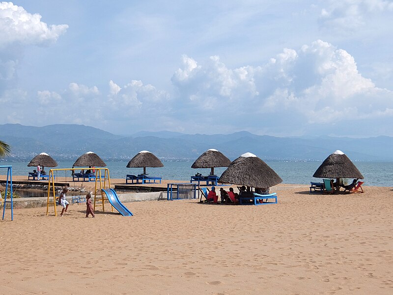 beach_in_bujumbura.jpg