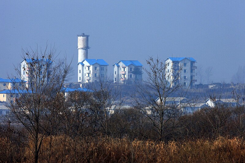 buildings_in_kijong-dong_5.jpg