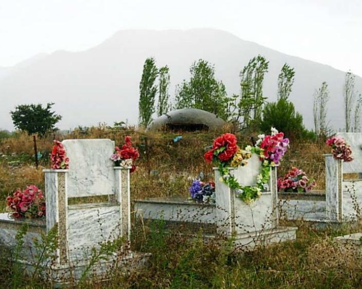 bunker_on_a_graveyard_in_albania_1.jpg