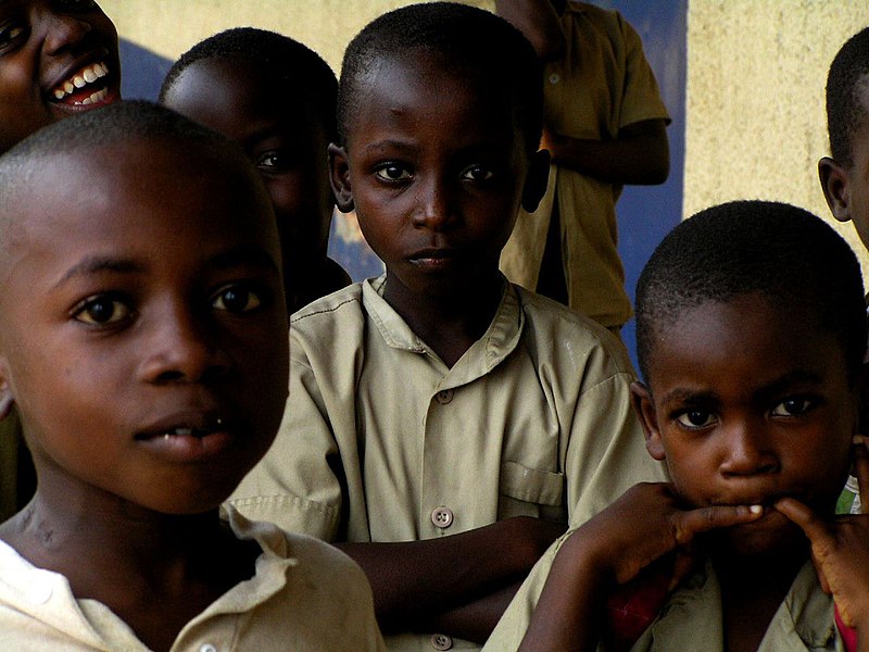 children_in_bujumbura.jpg