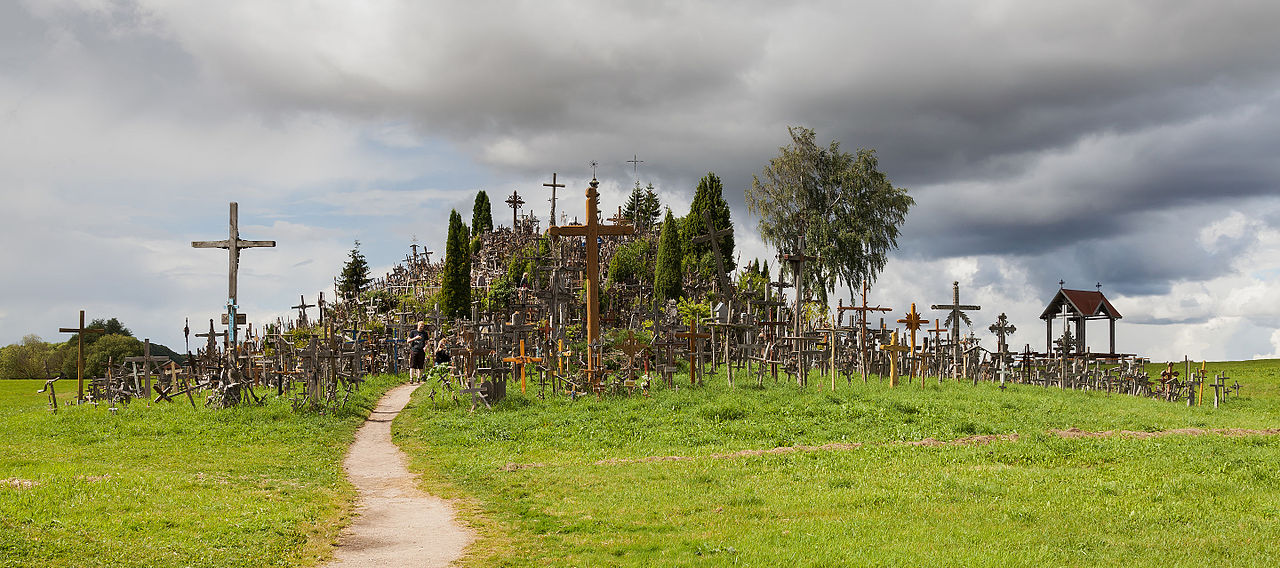 colina_de_las_cruces_lituania_2012-08-09_dd_12.JPG