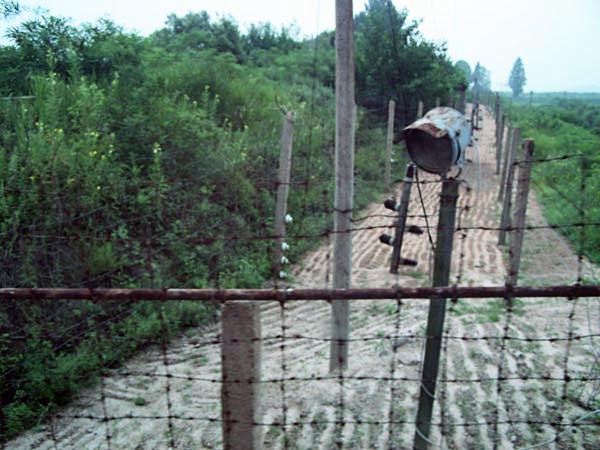 entrance_of_joint_security_area_korean_demilitarized_zone_dprk_side.jpg