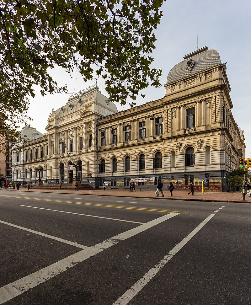 facultad_de_derecho_montevideo_03.jpg