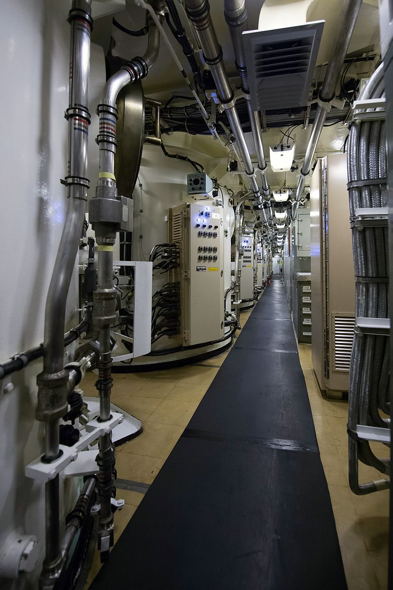 interior_of_hms_victorious_mod_45159452.jpg