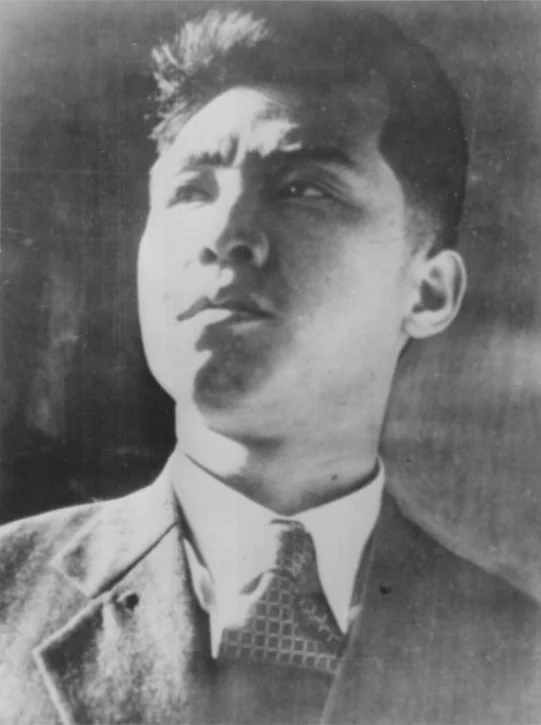 kim_il-sung_official_photograph_1_october_1948.jpg