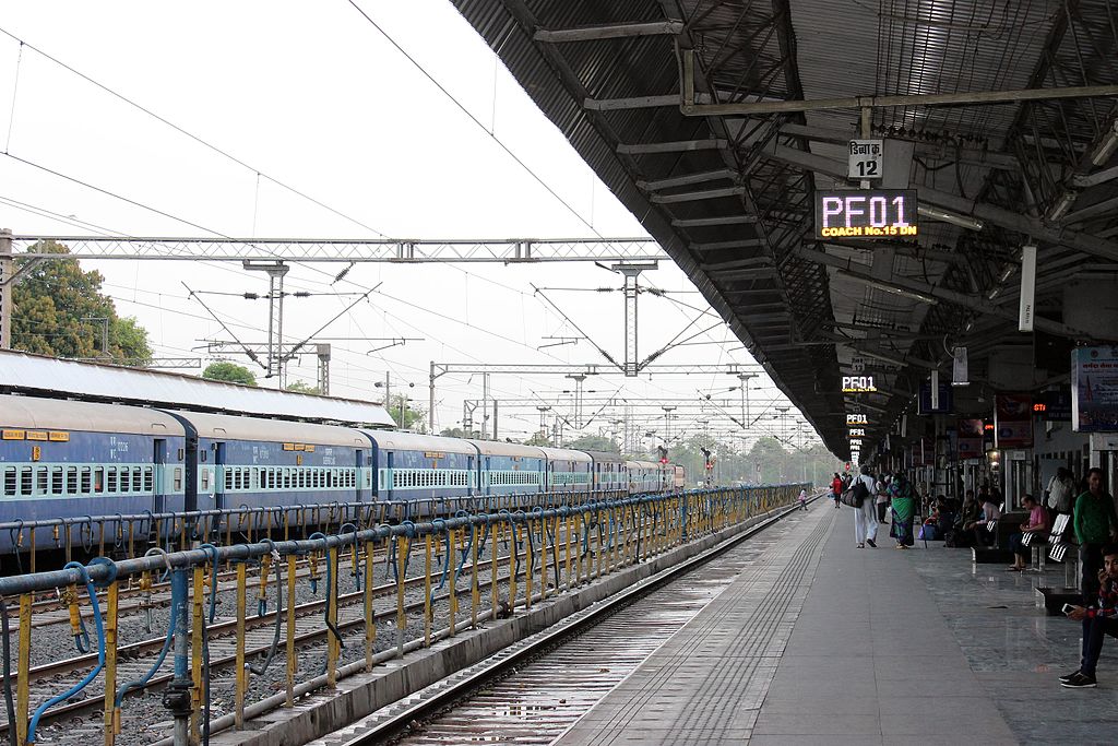 platform_no_1_bhopal_railway_station_1.jpg