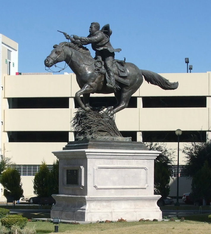 plaza_de_la_revolucion_chihuahua.jpg