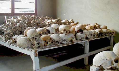 rwandan_genocide_murambi_skulls.jpg