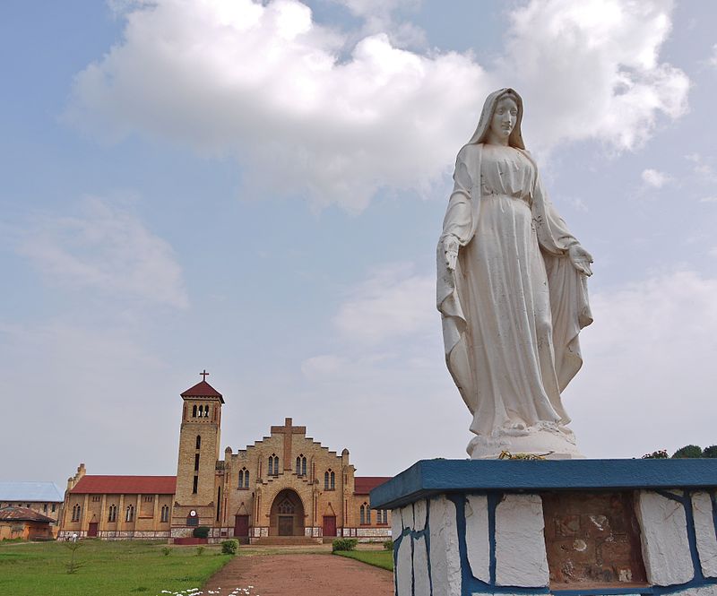 the_christian_church_in_huye.jpg