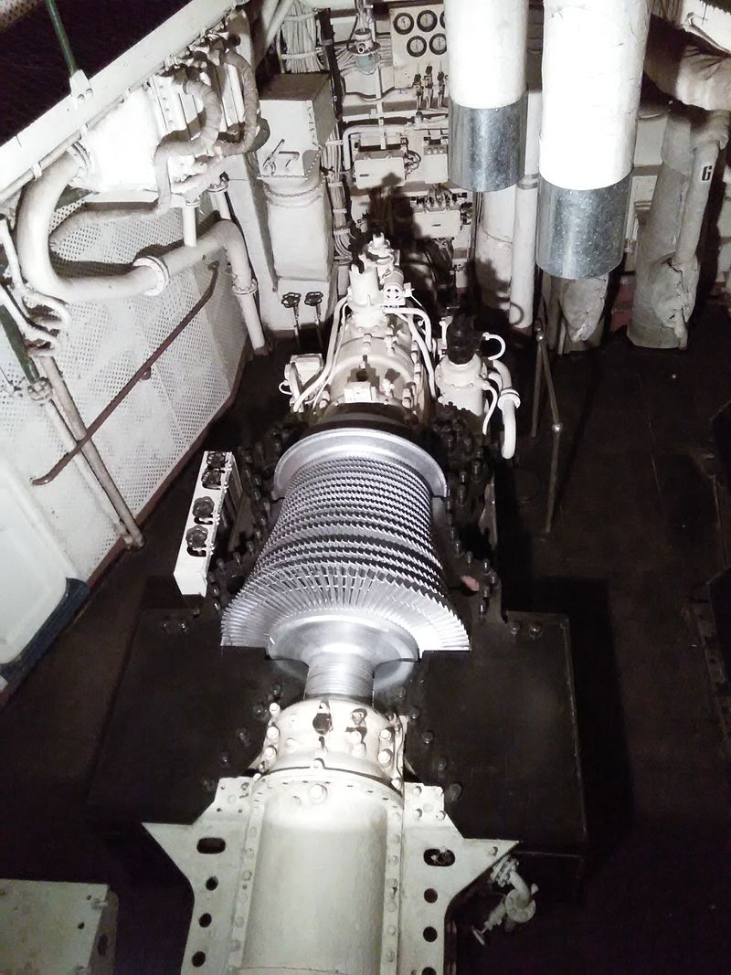 turbogenerator_on_the_icebreaker_lenin.JPG