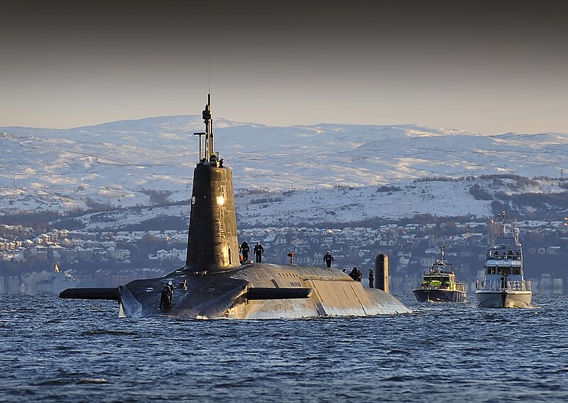 vanguard_at_faslane_03.jpg