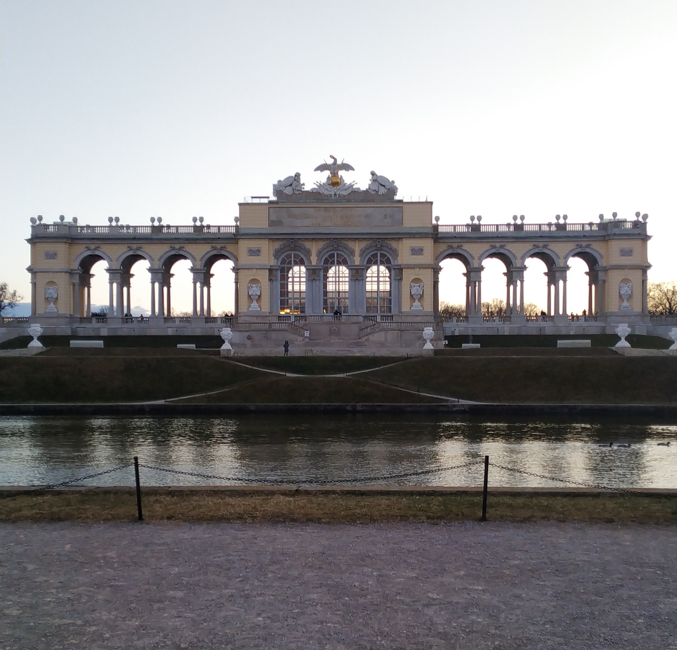 schonbrunn.jpg