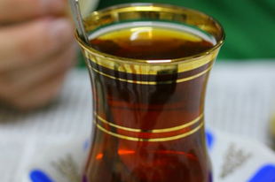 Isztambuli italok: boza, salep, ayran, török tea és kávé